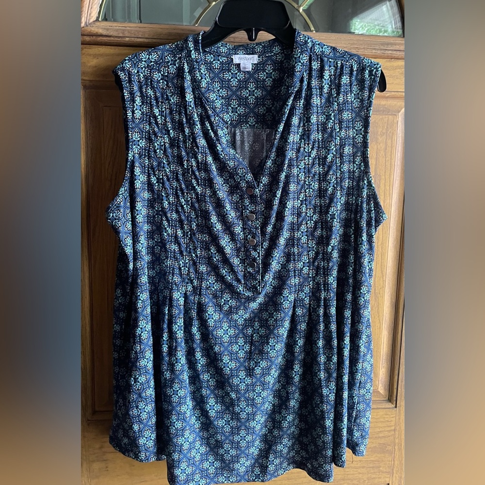 Westport Floral Blue Sleeveless Top 1X